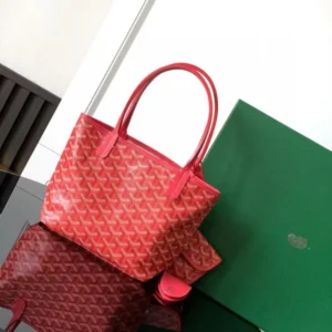 Goyard Goyardine Saint Louis PM Fuchsia Reversible Bag