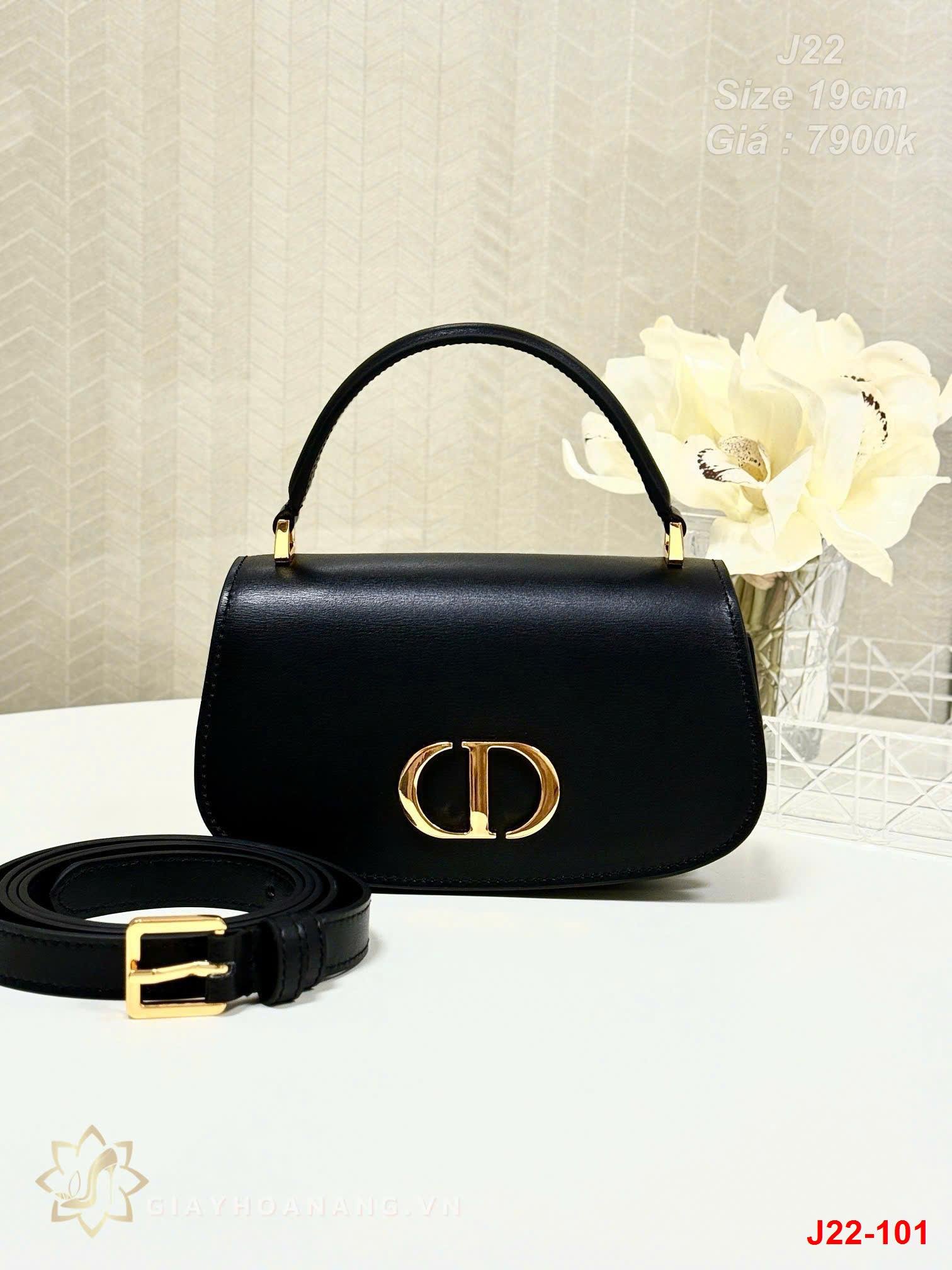 Dior Small 30 Montaigne Avenue Top Handle Bag