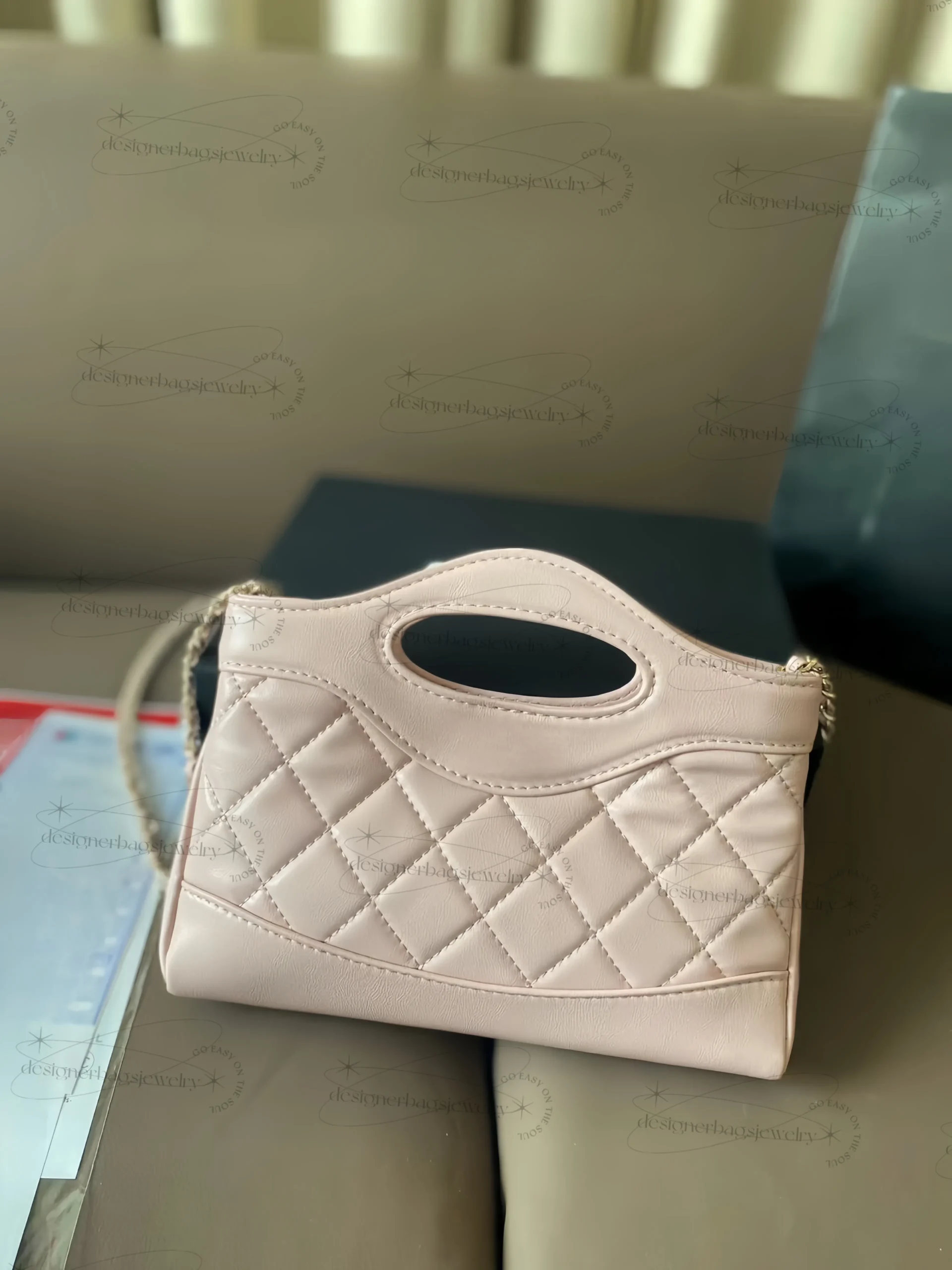 Chanel Mini Shiny Calfskin 31 Shopping Bag - Image 3