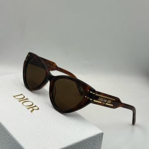Dior Signature B71 Butterfly Sunglasses - Image 4
