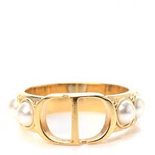 Christian Dior 30 Montaigne CD Pearl Ring