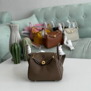 Hermès Mini Lindy Bag In Leather