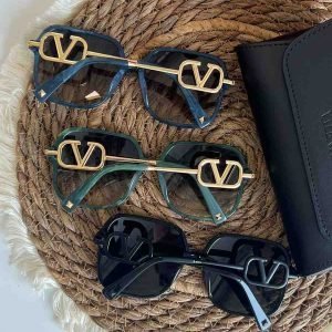 Valentino Eyewear Oversized Square Frame Sunglasses