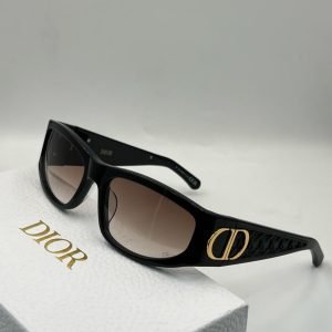 Dior VeryDior S3I Rectangular Sunglasses - Image 3